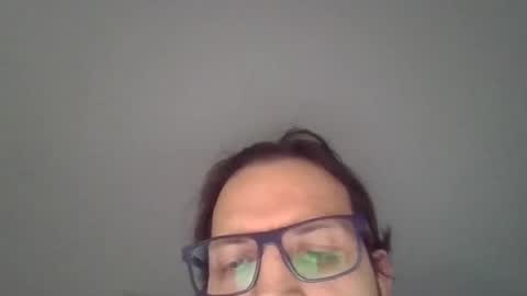 santiagorivera012477 online show from November 16, 2025, 8:25 pm