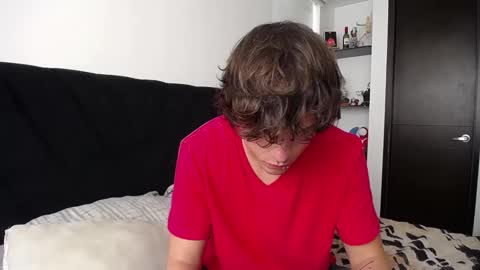 Santii online show from March 1, 2025, 7:48 pm