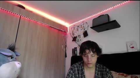 Santii online show from February 25, 2026, 12:37 pm