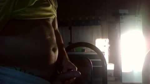 Snapshot of santilarosa1 chatting on March 21, 2026, 10:02 pm santilarosa1 online show from March 21, 2026, 10:02 pm