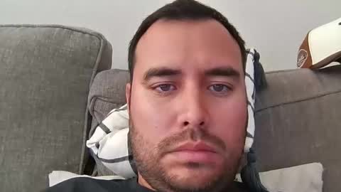 Snapshot of santimarley12 chatting on November 23, 2025, 9:47 pm Thiago.... online show from November 23, 2025, 9:47 pm