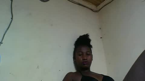 santiola online show from March 14, 2026, 12:32 pm