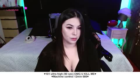 Snapshot of santos_liah chatting on October 16, 2025, 12:28 pm Liah Santos online show from October 16, 2025, 12:28 pm