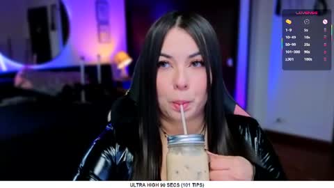 Liah Santos online show from July 15, 2026, 2:00 pm
