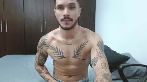 Snapshot of santti_torres chatting on April 29, 2026, 5:44 am Santy Torres online show from April 29, 2026, 5:44 am