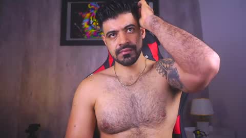 Snapshot of santy_king25 chatting on May 7, 2026, 9:47 am santiago online show from May 7, 2026, 9:47 am