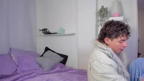 kitty online show from January 18, 2026, 1:20 am