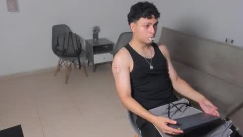 santy_stump online show from June 29, 2026, 9:48 pm