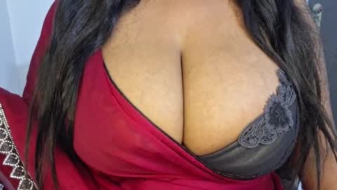 sanvi13 online show from April 1, 2026, 1:41 pm