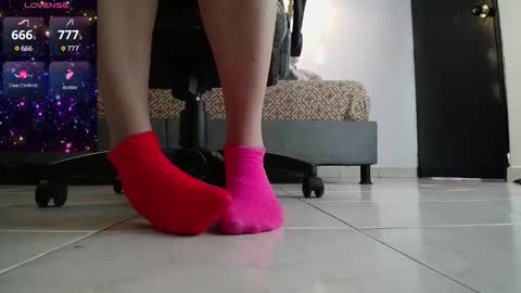 sanyaseraphine0 online show from January 5, 2026, 8:12 pm