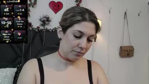sanyaseraphine0 online show from July 14, 2026, 7:19 pm