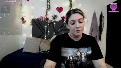 sanyaseraphine0 online show from August 6, 2026, 8:11 pm