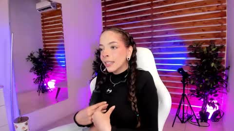 Valerin online show from April 27, 2026, 12:52 am