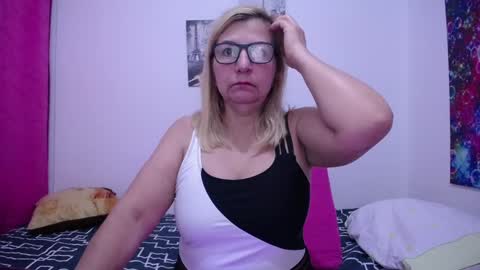 sara online show from February 10, 2025, 1:55 pm