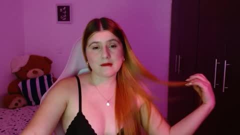 sara_160 online show from February 17, 2026, 12:51 am