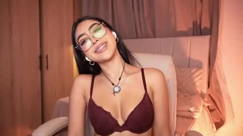 Sara  online show from June 29, 2026, 11:38 pm