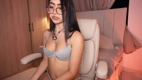 Sara  online show from July 5, 2026, 12:28 am
