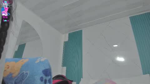 sara allenx online show from September 14, 2025, 7:24 pm