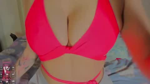 Snapshot of sara_allenx chatting on June 12, 2026, 2:05 pm sara allenx online show from June 12, 2026, 2:05 pm