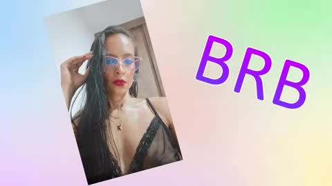 Snapshot of sara_carmona chatting on January 24, 2025, 11:12 pm SARA online show from January 24, 2025, 11:12 pm