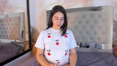 sara_connde online show from September 23, 2025, 8:12 pm