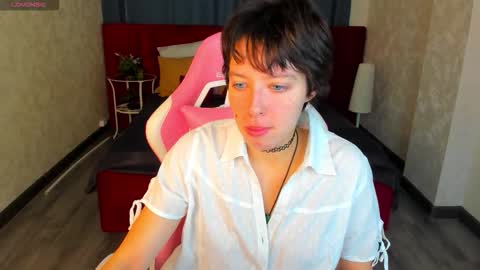 Snapshot of sara_frayy chatting on October 9, 2025, 1:25 am Sarah online show from October 9, 2025, 1:25 am