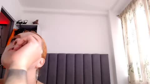 sara_johnson__ online show from June 7, 2026, 6:33 pm