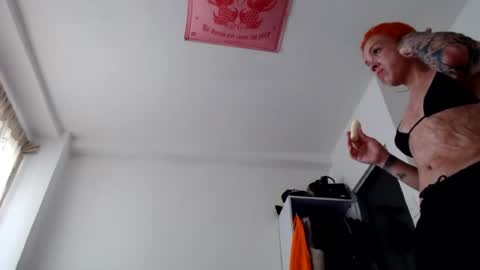 sara_johnson__ online show from August 3, 2026, 1:27 pm