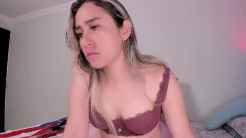 Snapshot of sara_kaii chatting on August 2, 2026, 5:00 pm sara_kaii online show from August 2, 2026, 5:00 pm