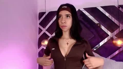 Snapshot of sara_lopee1 chatting on October 22, 2025, 11:54 am sara_lopee1 online show from October 22, 2025, 11:54 am