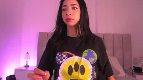 Snapshot of sara_lopee1 chatting on November 25, 2025, 11:54 am sara_lopee1 online show from November 25, 2025, 11:54 am