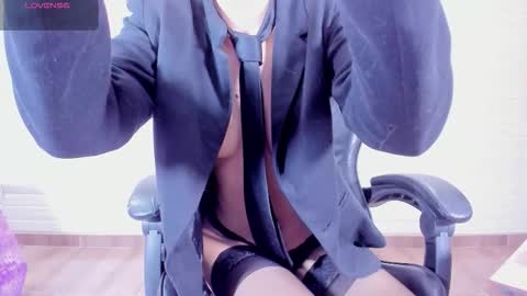 Sara Love online show from February 17, 2026, 3:25 am