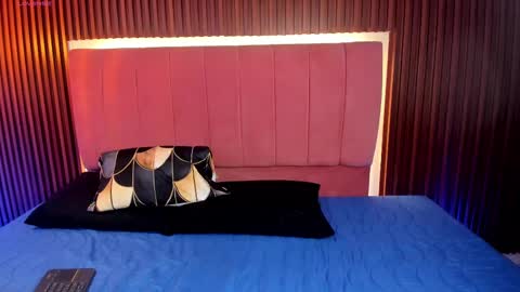 Snapshot of sara_mac_ chatting on March 9, 2025, 9:57 pm Sara online show from March 9, 2025, 9:57 pm