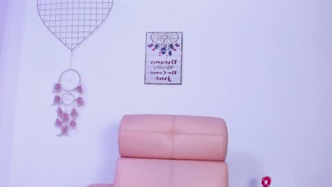 Snapshot of sara_mattel chatting on January 8, 2025, 6:52 am Sara online show from January 8, 2025, 6:52 am