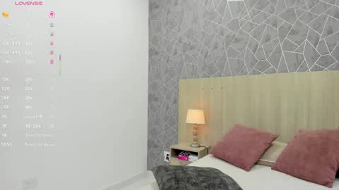 Sara online show from September 29, 2025, 11:26 am