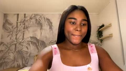 Sara online show from June 18, 2026, 2:45 am