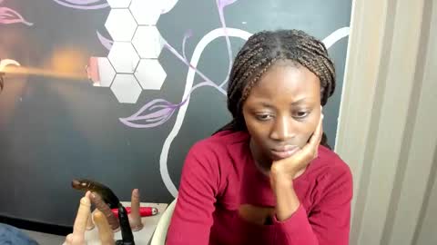 Snapshot of sara_naugty chatting on October 16, 2025, 1:34 pm S A R A online show from October 16, 2025, 1:34 pm