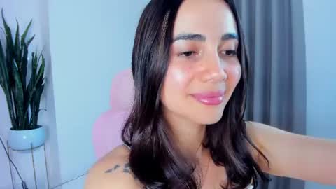 Sara online show from July 24, 2026, 8:18 pm