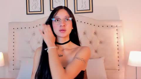 SARA SANTACRUZ online show from January 10, 2026, 12:29 pm