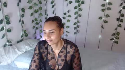 Snapshot of sara_thompson01 chatting on January 15, 2025, 9:24 am SARA online show from January 15, 2025, 9:24 am