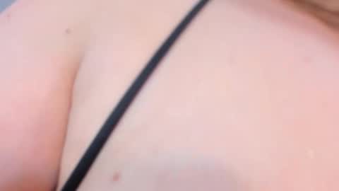 Snapshot of sara_thompsoon1 chatting on March 7, 2026, 12:02 pm Sara Thompson online show from March 7, 2026, 12:02 pm