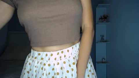 Snapshot of sara_tris chatting on November 23, 2025, 1:49 am Sara online show from November 23, 2025, 1:49 am