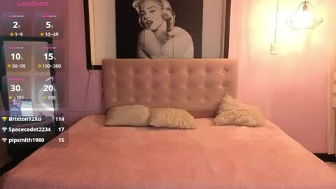 sara_valderrama_ online show from June 9, 2026, 12:06 pm