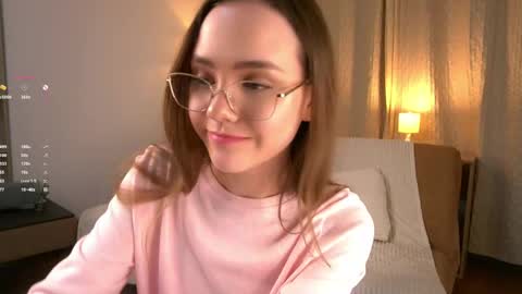 Im Sara  online show from April 25, 2026, 6:27 pm
