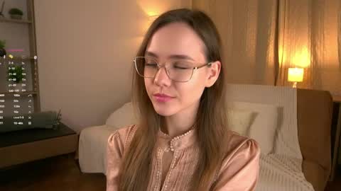 Im Sara  online show from April 29, 2026, 6:58 pm