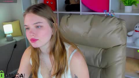 Sara online show from February 26, 2026, 1:04 am