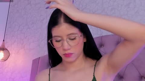 Sara  online show from April 30, 2026, 6:25 pm