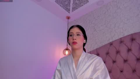 Sara  online show from May 4, 2026, 6:59 pm