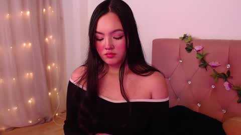 Snapshot of saraa_swett chatting on January 26, 2025, 12:37 am online show from January 26, 2025, 12:37 am