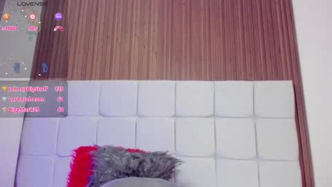 Snapshot of saraby_blandon chatting on March 5, 2025, 4:35 pm online show from March 5, 2025, 4:35 pm